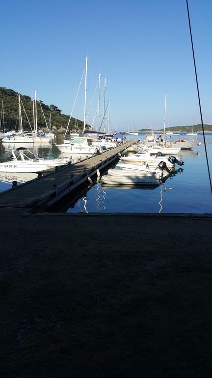 Hostellerie Provencale Île de Île de Port-Cros Zewnętrze zdjęcie